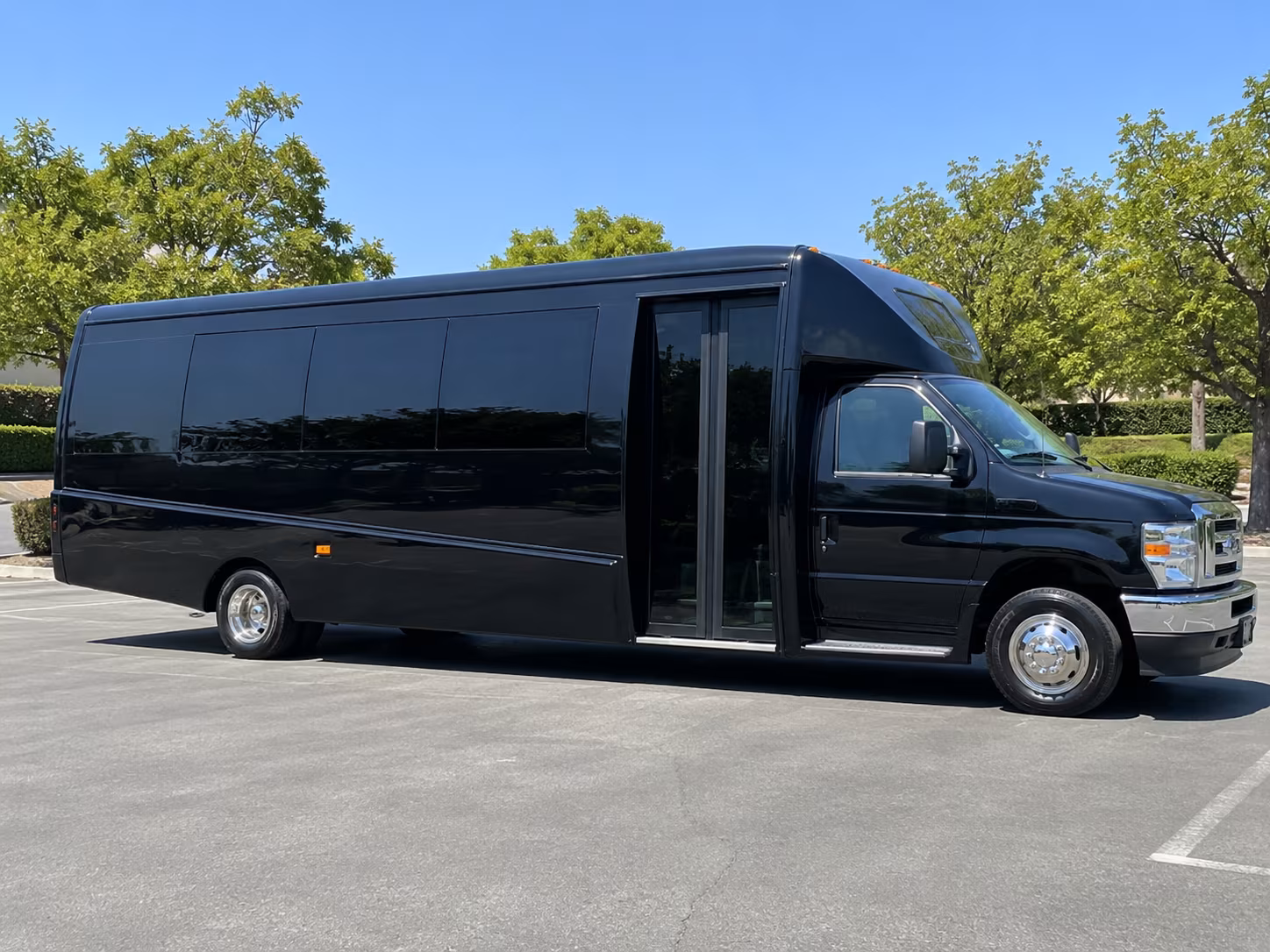 Daytona Beach Wedding Transportation & Shuttle Service