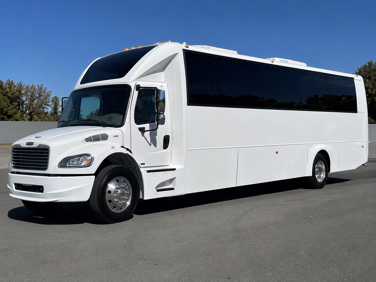 Ocala Birthday, Sweet 16, & Quinceañera Party Bus Rentals