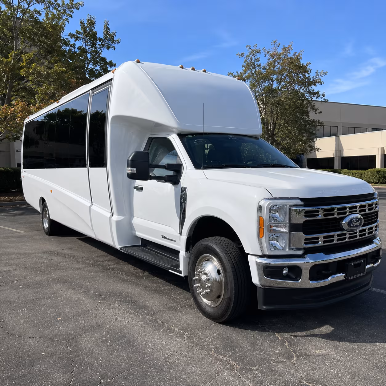 Tallahassee Airport Shuttle & Transportation party bus exterior