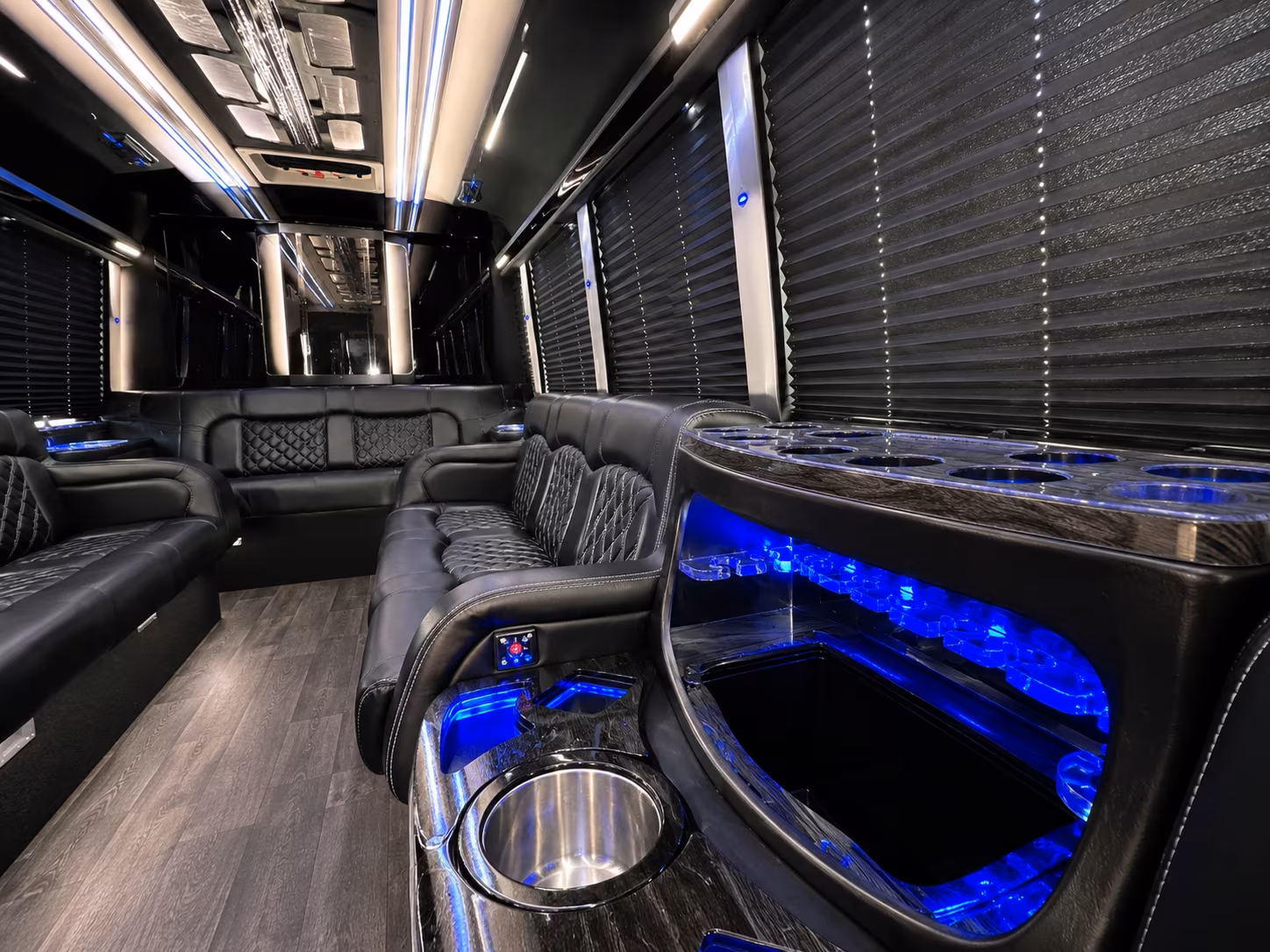 Tallahassee Winery Tour & Pub Crawl Transportation party bus exterior